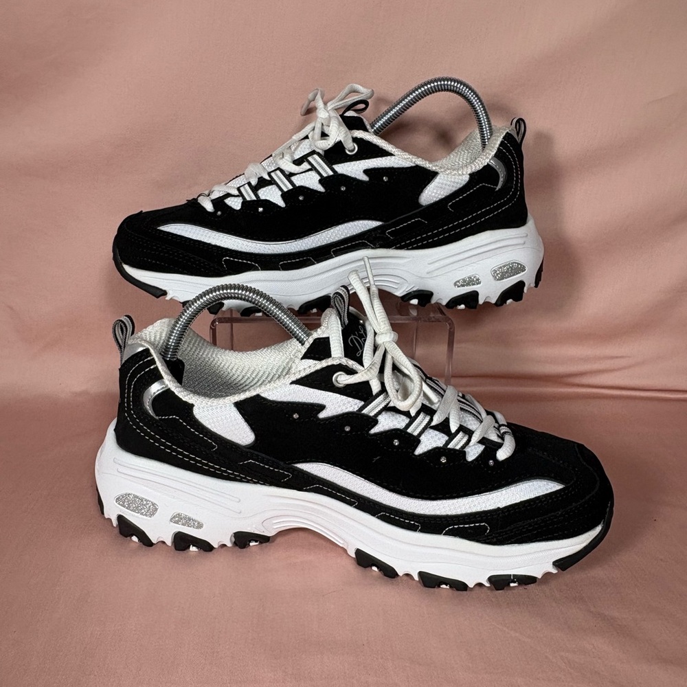 Skechers D'Lites Black/White Biggest Fan Women's Sneakers Size 10 (11930EW)